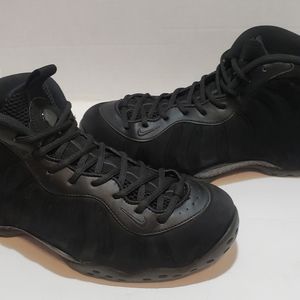 Nike Air Foamposite One Black Suede